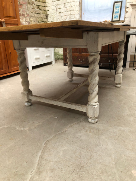 Oak Draw Leaf Dining Table with Barley Twist Legs