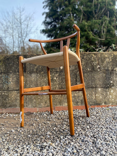 Mid Century Modern Wishbone Barstool
