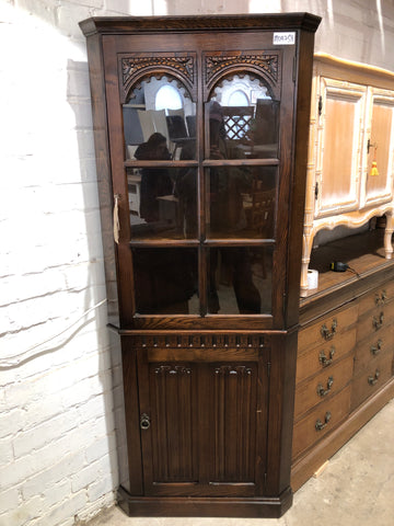 Oak Old Charm Corner Cabinet