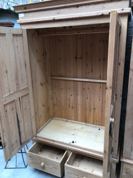 Rustic Pine Double Wardrobe with Removable Base