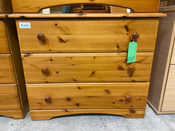 REF - GHC - Pine Chest of Drawers