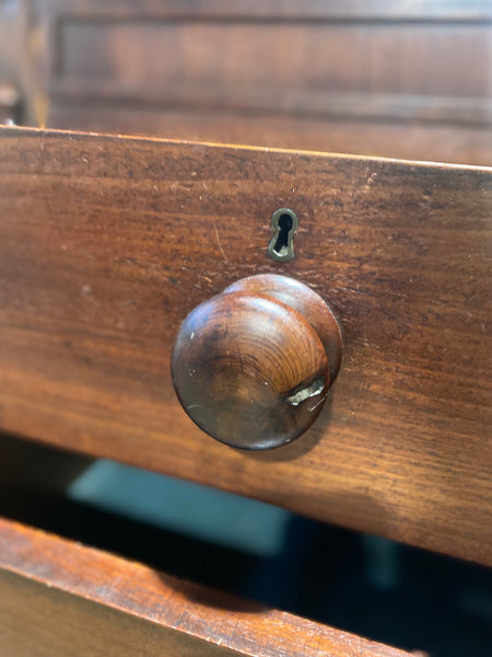 Antique Mahogany Chest of Drawers