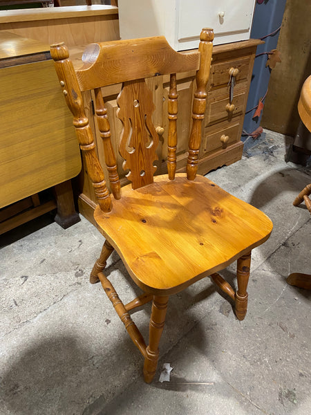 REF - Pine Dining Table & 4 Chairs
