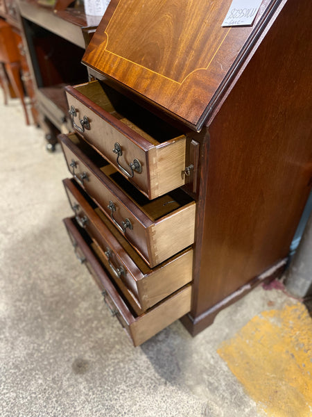 Narrow Vintage Bureau
