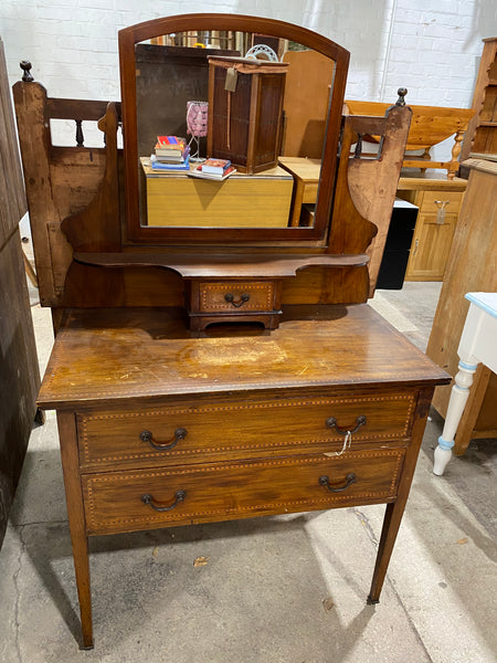 Mahogany Dressing Table with Drawers