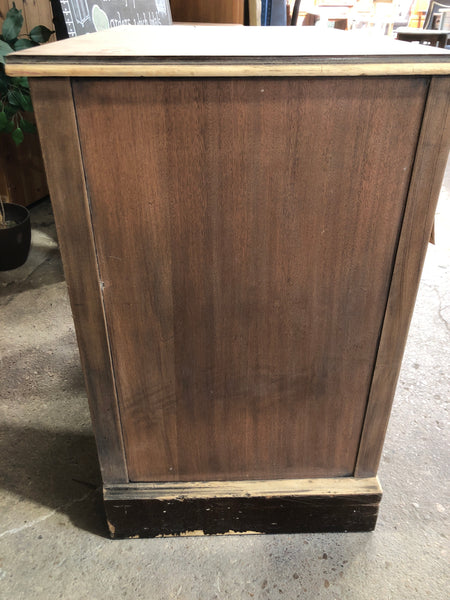 Rustic Chest of Drawers