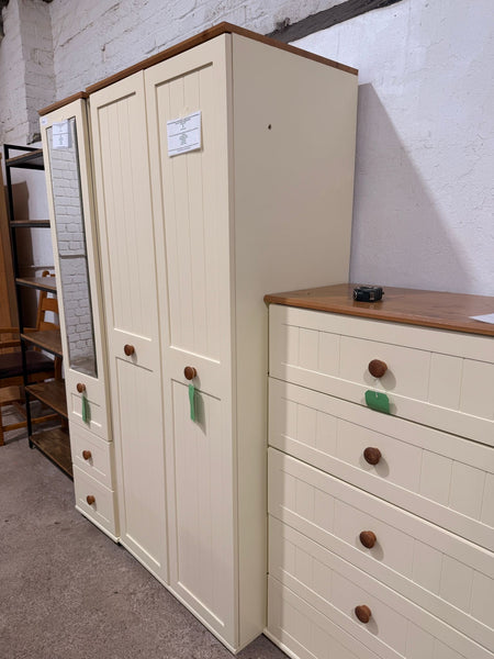 REF - Cream Double Wardrobe