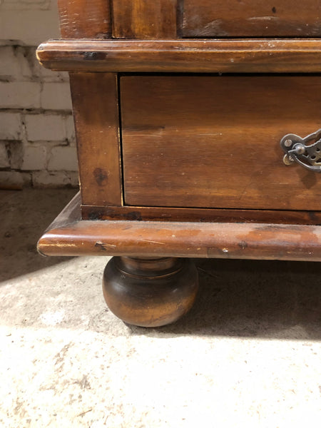 Balinese Cabinet