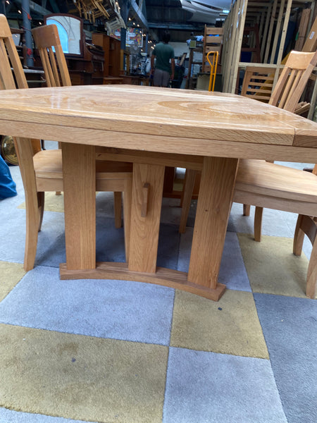 Large Extendable Oak Dining Table