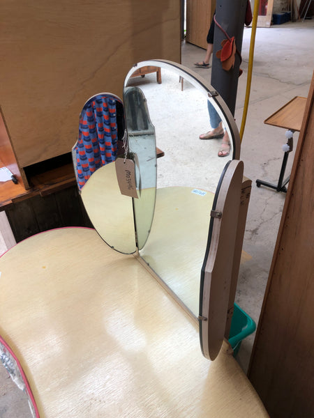 Vintage Kidney Shaped Vanity Unit