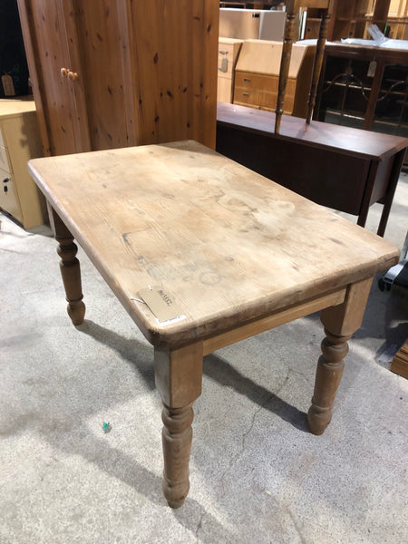 GHC - Rustic Solid Pine Farmhouse Kitchen Table