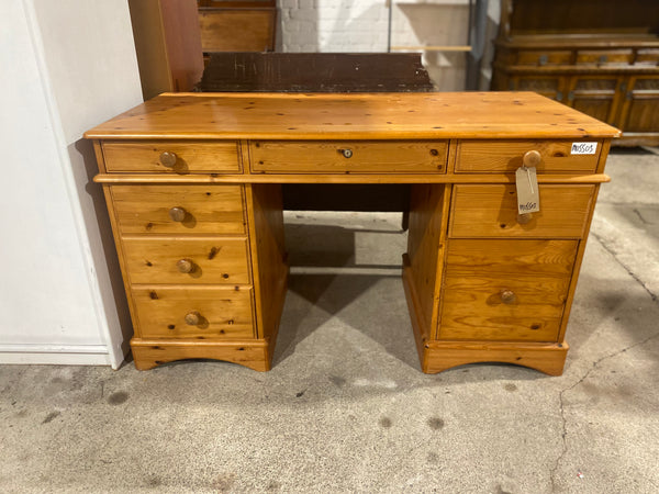 Large Pine Pedestal Desk