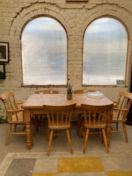 Pine Dining Table and 6 Chairs