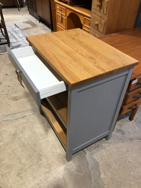 Cotswold Style Kitchen Storage Unit