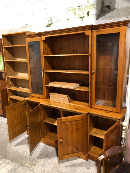 Large Pine Dresser