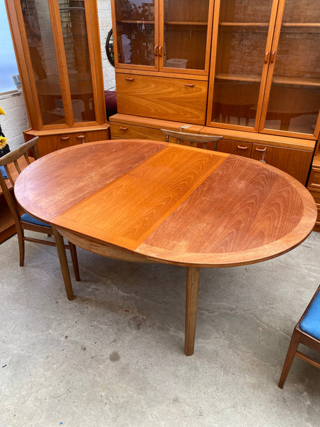 Mid Century Teak Round Extending Dining Table