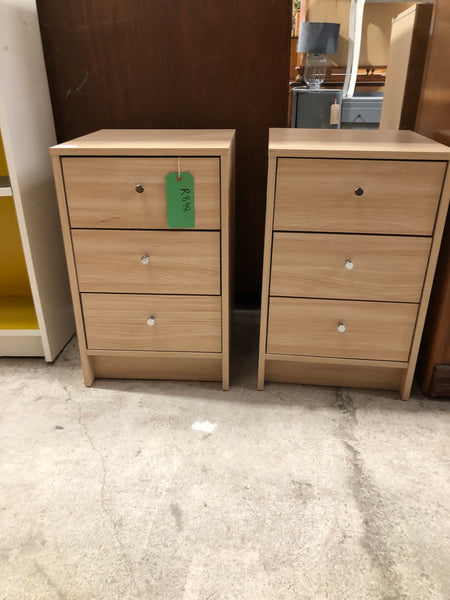 Pair of Bedside Drawers - REF