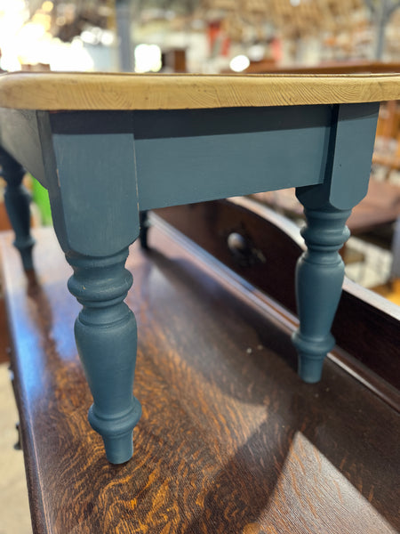 Pine Farmhouse Style Coffee Table