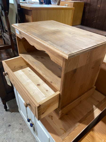 GHC - Pine TV Stand