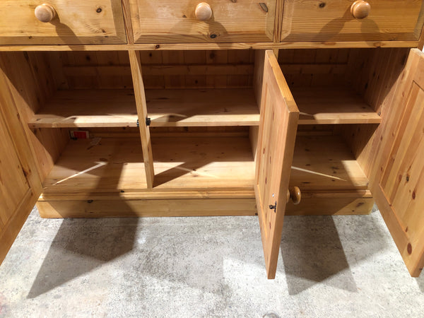 Solid Pine Kitchen Dresser