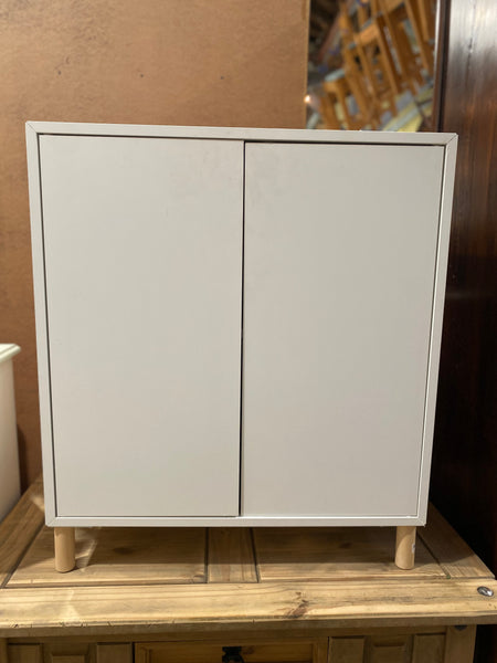 REF - White Compact Storage Cupbaord