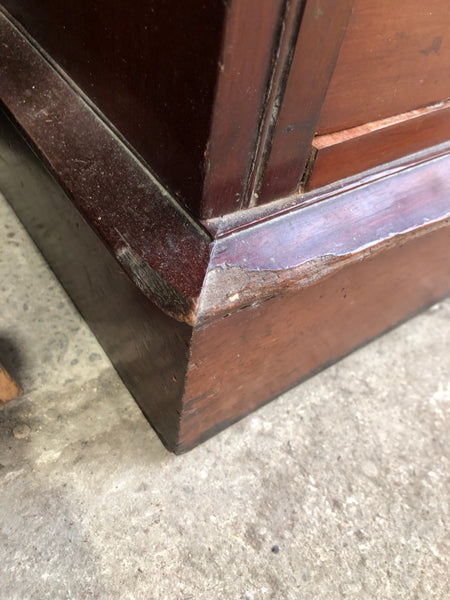 Mahogany 2 over 3 Chest of Drawers