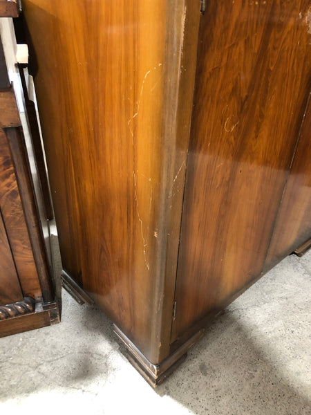 Vintage Gentleman’s Wardrobe