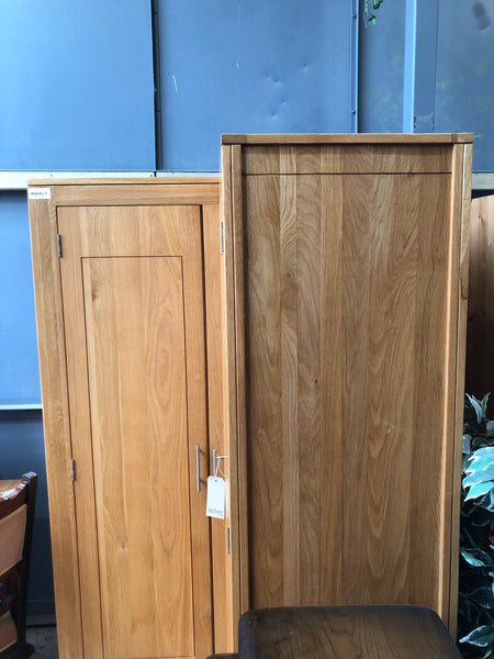 GHC - Oak Corner Wardrobe