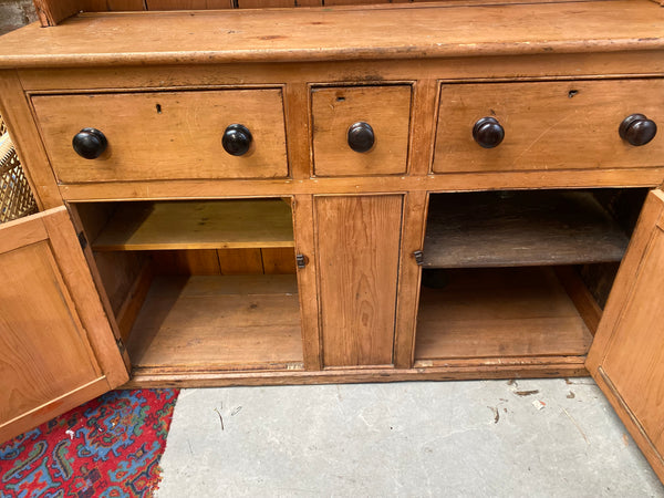 GHC - Large Pine Farmhouse Kitchen Dresser