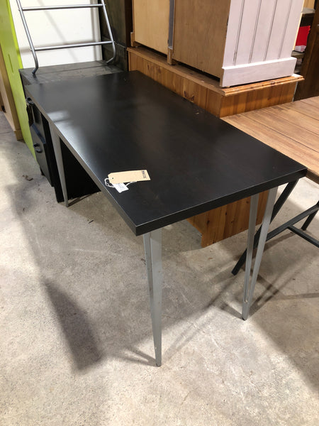 Black Top Metal legged Desk