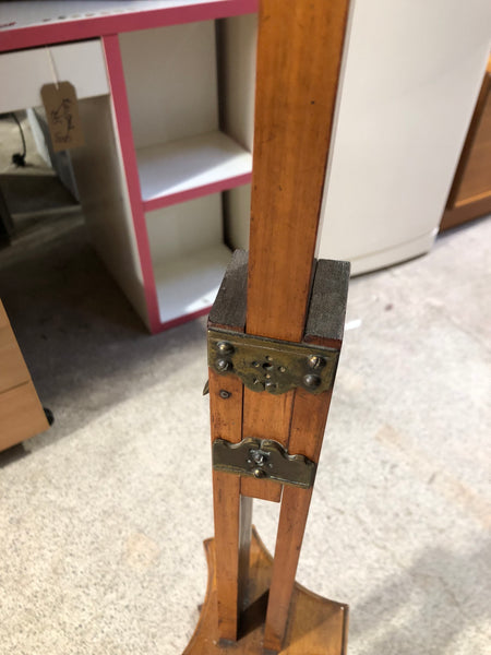 GHC - Vintage Wooden Music Lecturn