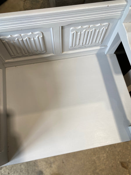 Painted Old Charm Gossip Bench