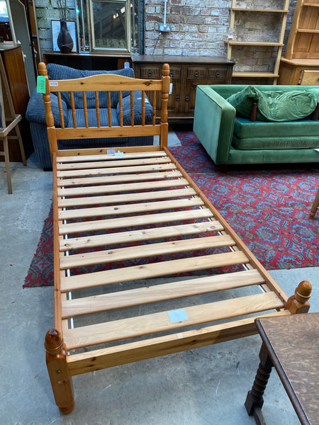 REF - Pine Single Bedframe