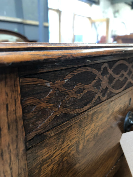 Vintage Oak Chest of Drawers