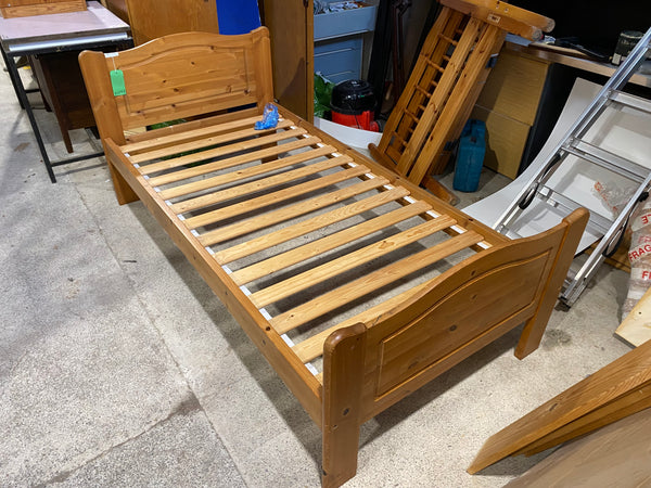 REF - Pine Single Bedframe