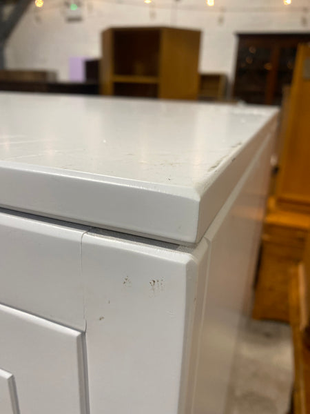 GHC - Small Storage Cupboard with Hanging Rail