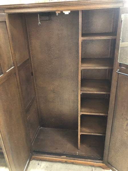 Antique Gentleman’s Wardrobe