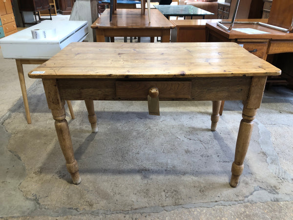 Rustic Pine Farmhouse Kitchen Table