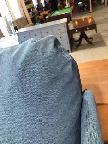 REF - Small Compact Sofa