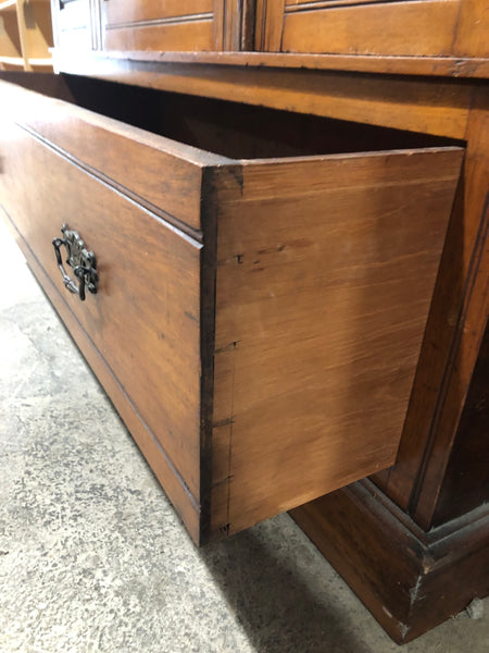 Vintage Single Door Wardrobe with Carved Detail