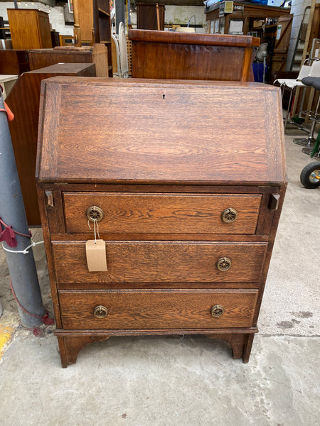 Oak Bureau