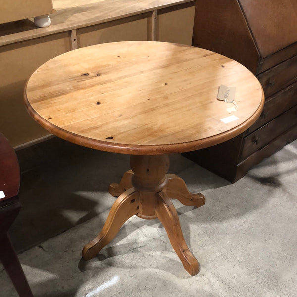 Round Pine Table
