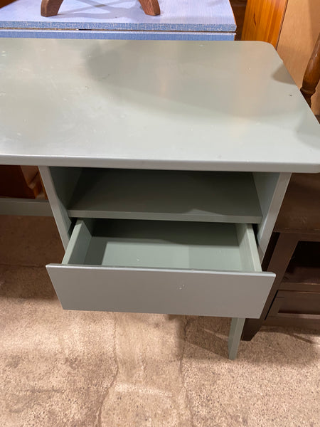 Green Desk