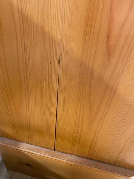 Small Pine Chest of Drawers