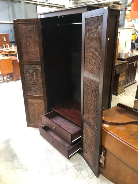 HRC - Oak Double Wardrobe