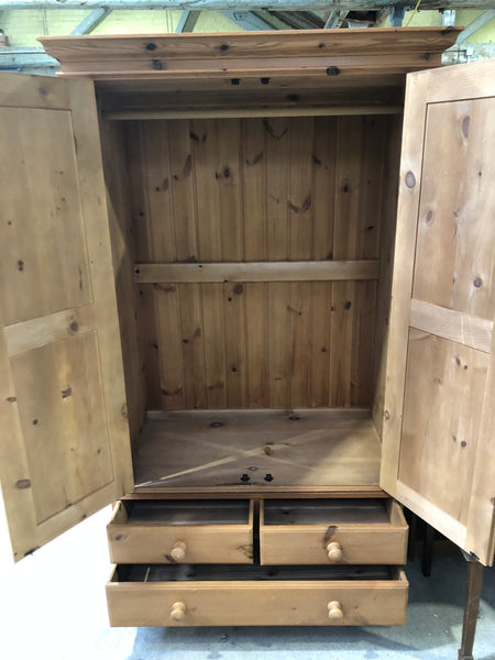 Solid Pine Double Wardrobe - GHC