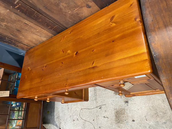 Pine Pedestal Desk