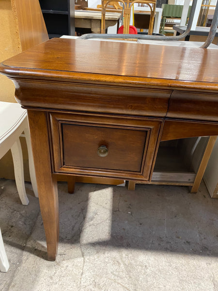 Willis & Gambier Antoinette Dressing Table