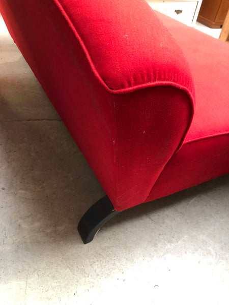 Contemporary Red Chaise Longue