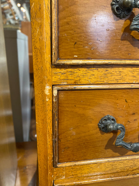 Narrow Chest of 6 Drawers